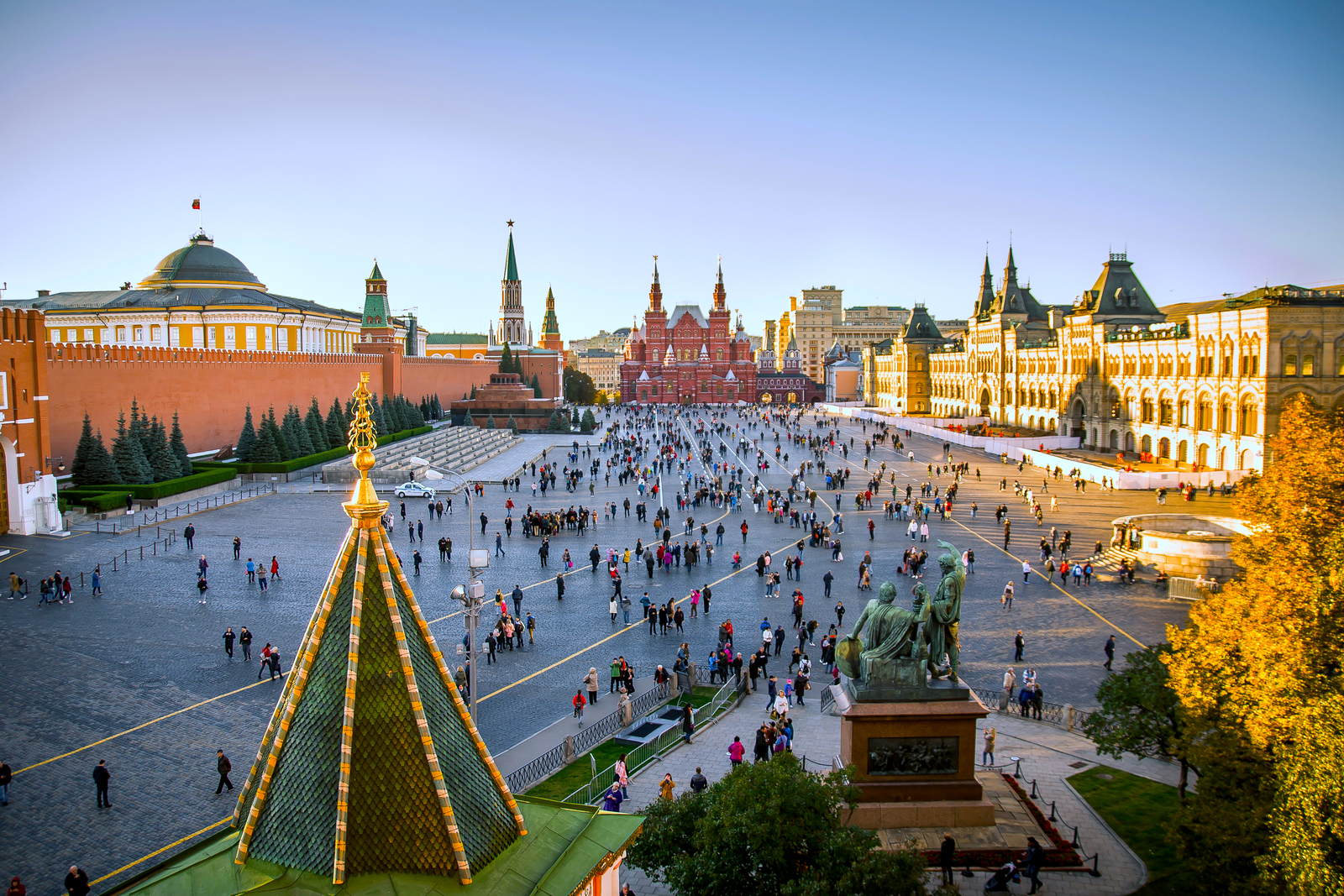 Более 1500 туроператоров и турагентов из регионов России посмотрели вебинары проекта «Современная Москва»