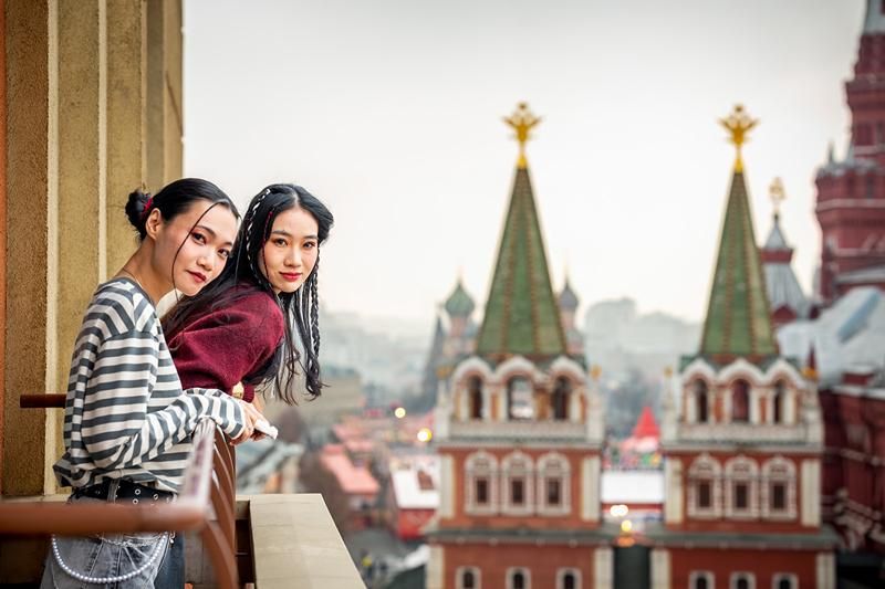 Какие места в Москве выбирали иностранные туристы этим летом