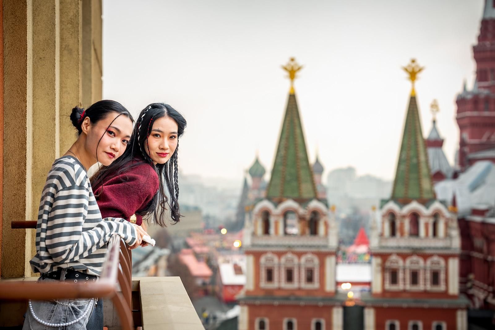 Какие места в Москве выбирали иностранные туристы этим летом